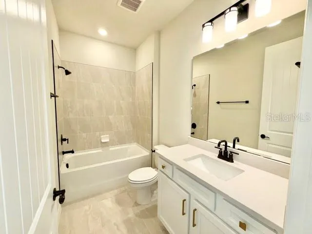 $2,695 | 2153 Mossy Vine Avenue, St. Cloud, FL 34771