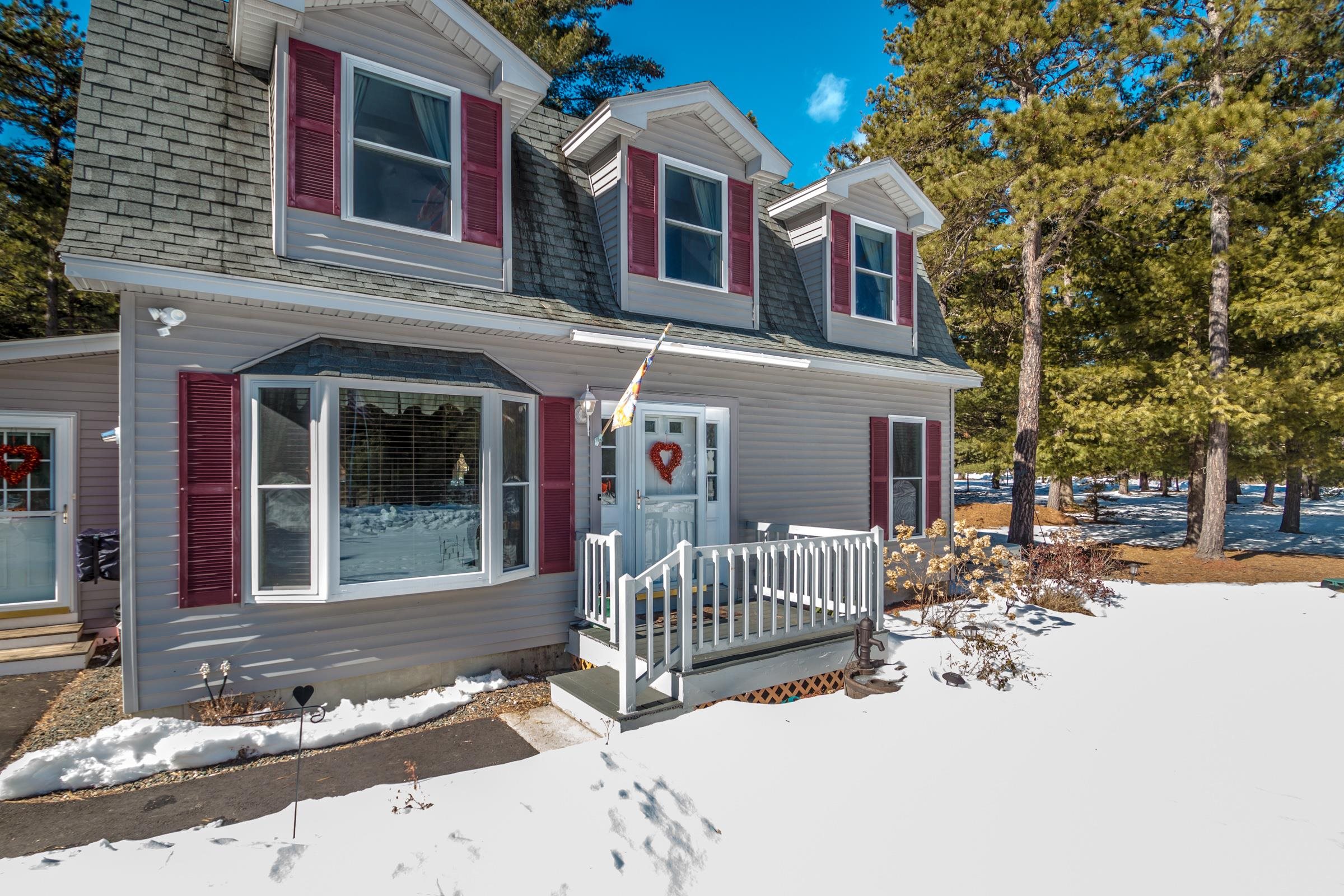 16 Logan Way Ossipee, NH 03890 - Photo 2 of 38 Gallery Image 2