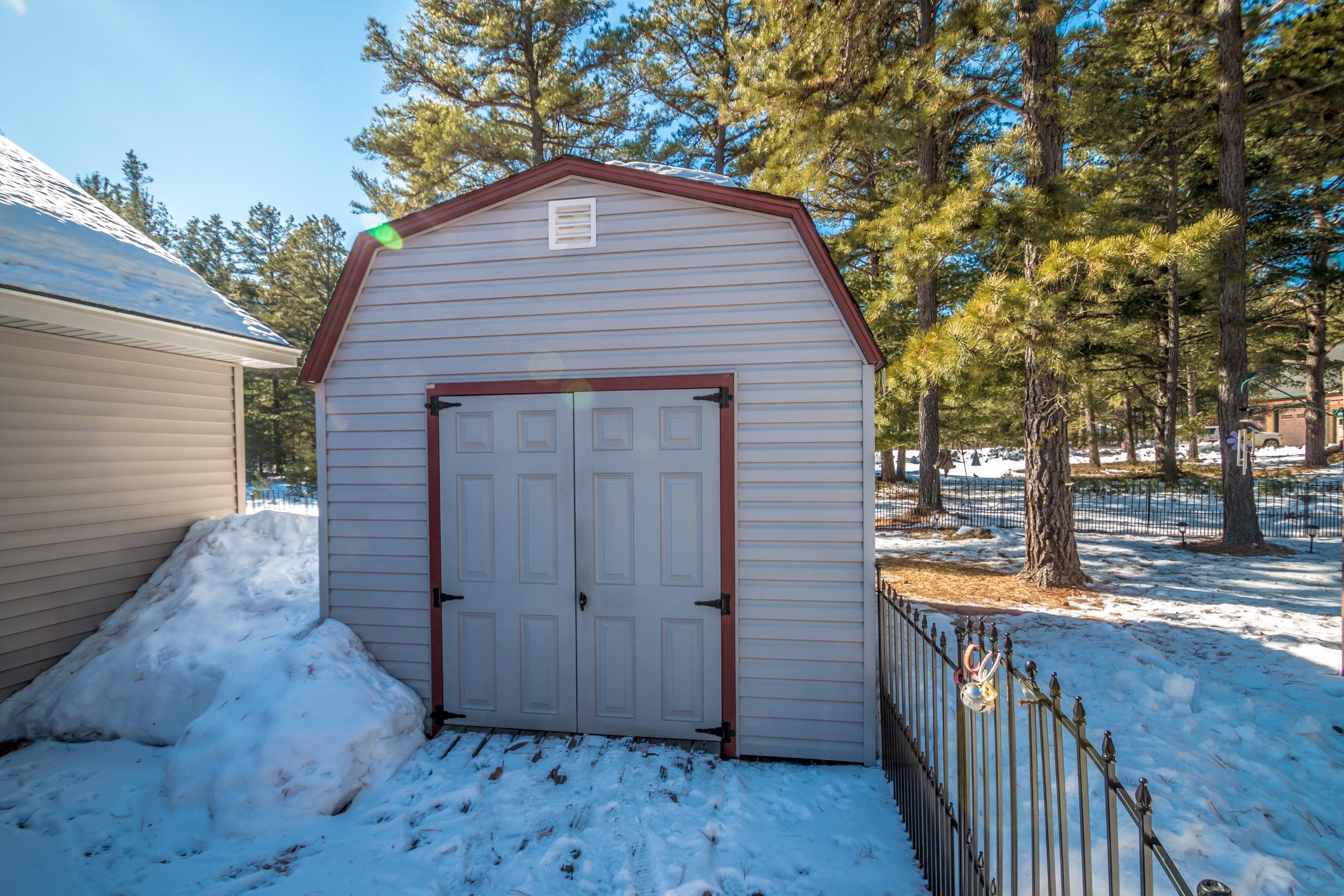 16 Logan Way Ossipee, NH 03890 - Photo 3 of 38 Gallery Image 3