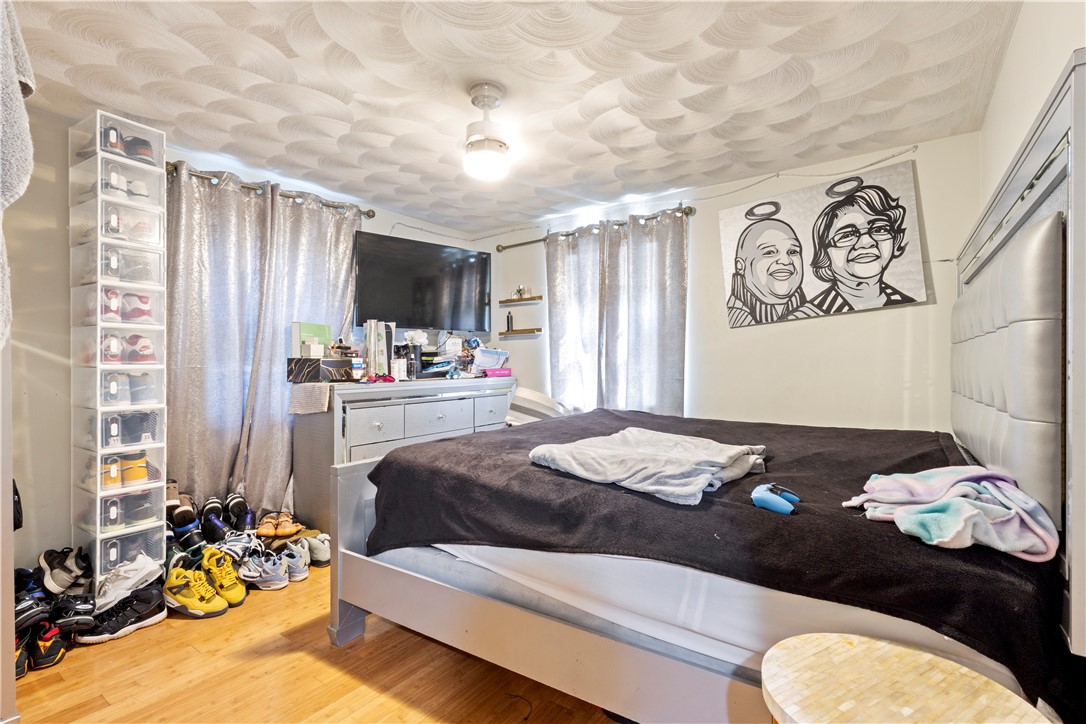 65 Perkins Avenue Cranston, RI 02910 - Photo 10 of 23