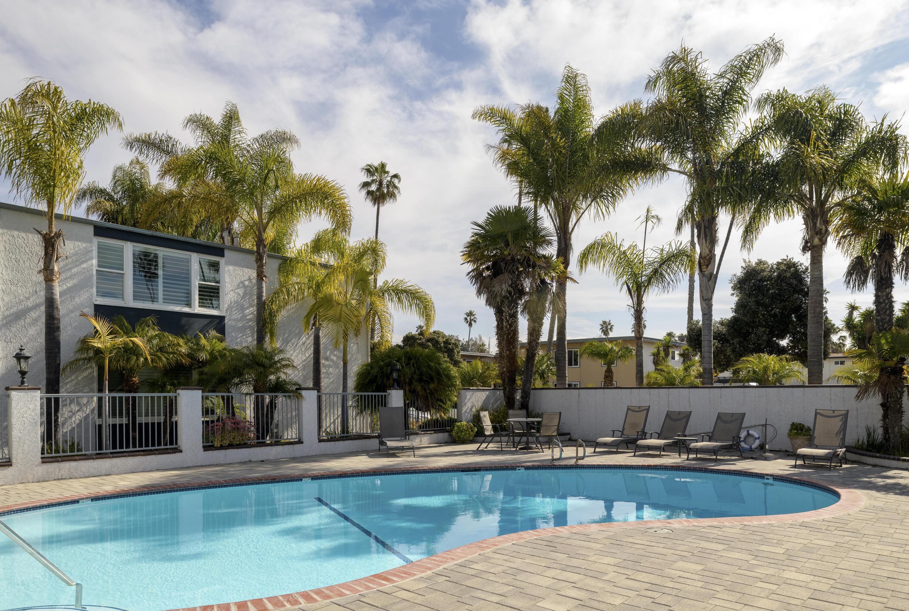 4880 Sandyland Road, Unit 64 Carpinteria, CA 93013 - Photo 8 of 9 ARC_7743-Edit