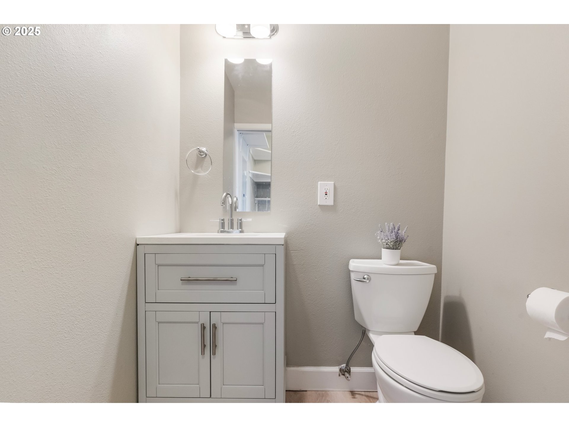 14260 Southwest Farmington Road Beaverton, OR 97005 - Photo 15 of 29 Gallery Image 15