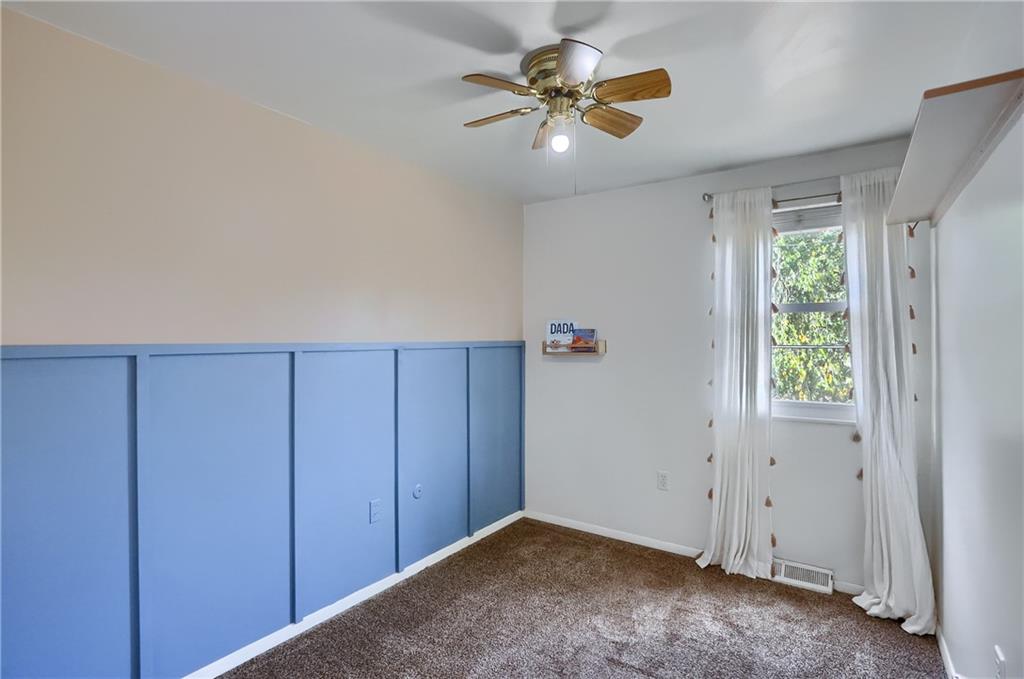 98 Buckhill Road Pittsburgh, PA 15237 - Photo 22 of 33 third bedroom