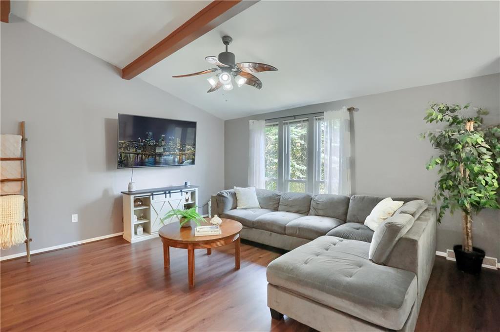 98 Buckhill Road Pittsburgh, PA 15237 - Photo 5 of 33 Living room with beamed vaulted ceiling