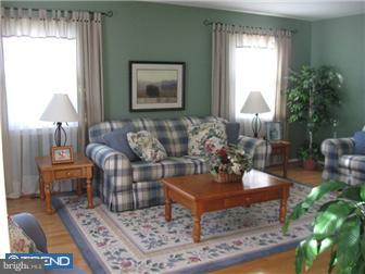 141 Country Farms Road Marlton, NJ 08053 - Photo 7 of 12 Living Room