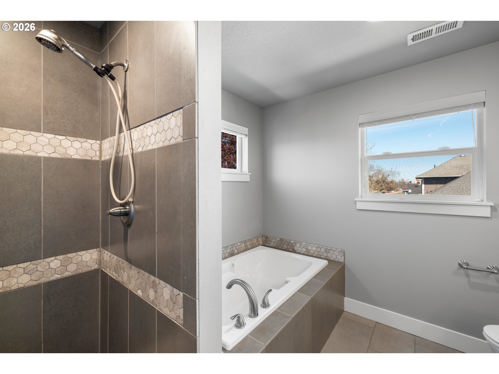 623 Northeast 79th Avenue Portland, OR 97213 - Photo 13 of 20