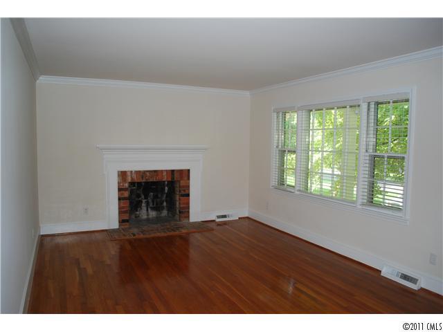 827 Burnley Road Charlotte, NC 28210 - Photo 2 of 15 Gallery Image 2
