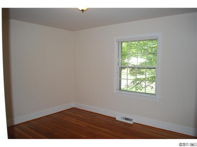 827 Burnley Road Charlotte, NC 28210 - Photo 7 of 15 Gallery Image 7