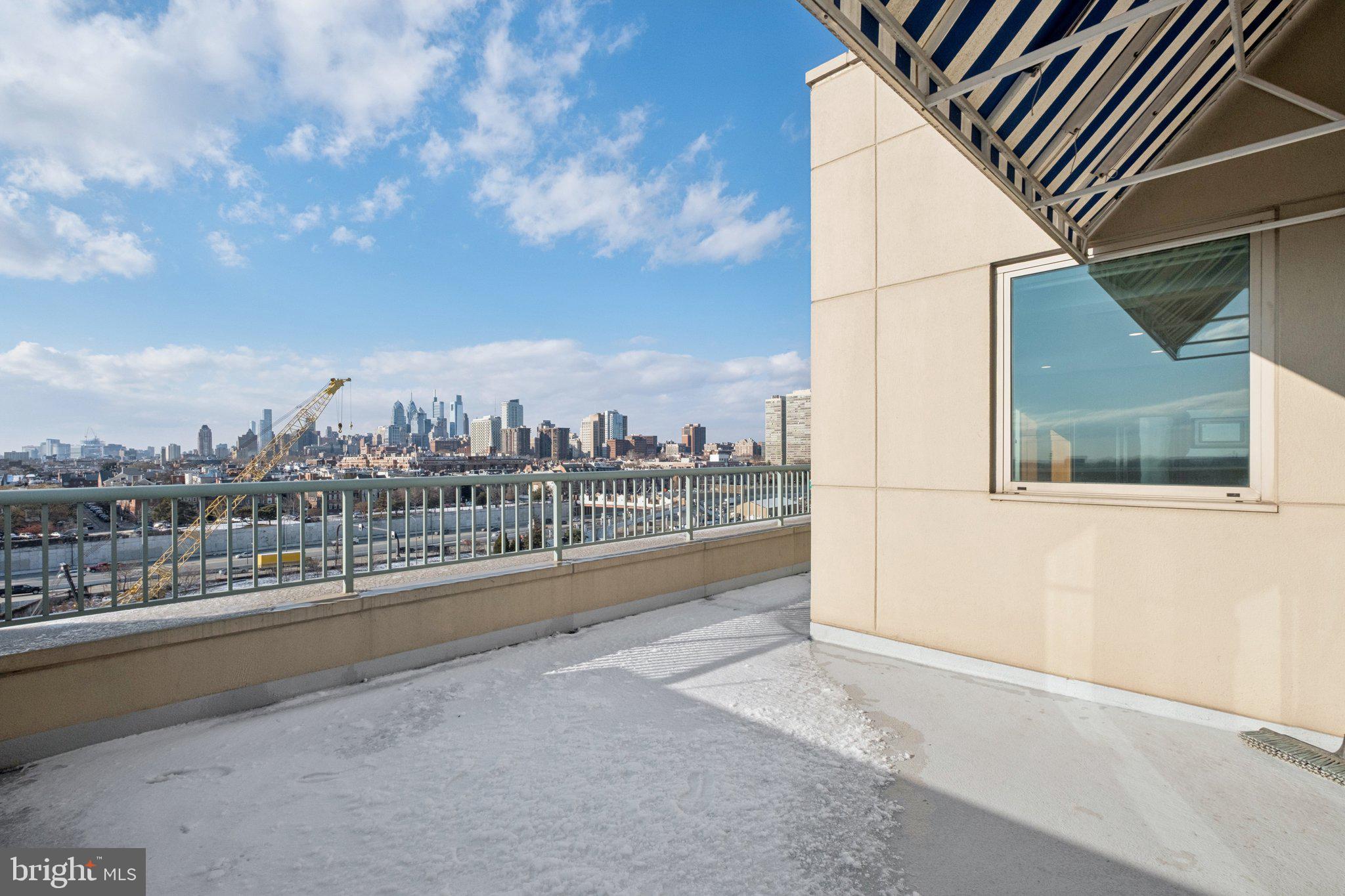 717 South Christopher Columbus Boulevard, Unit 802 Philadelphia, PA 19147 - Photo 13 of 56