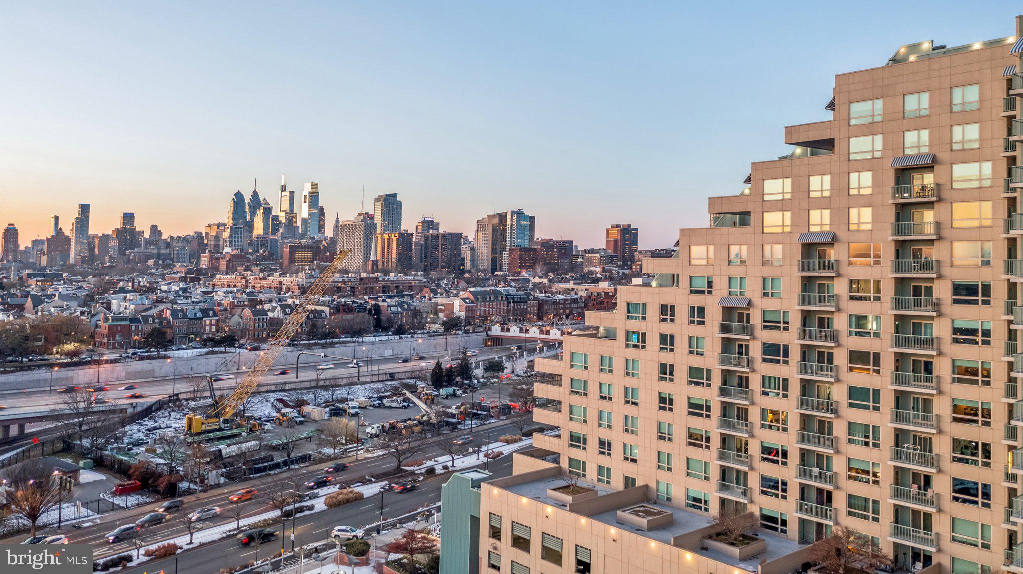 717 South Christopher Columbus Boulevard, Unit 802 Philadelphia, PA 19147 - Photo 2 of 56