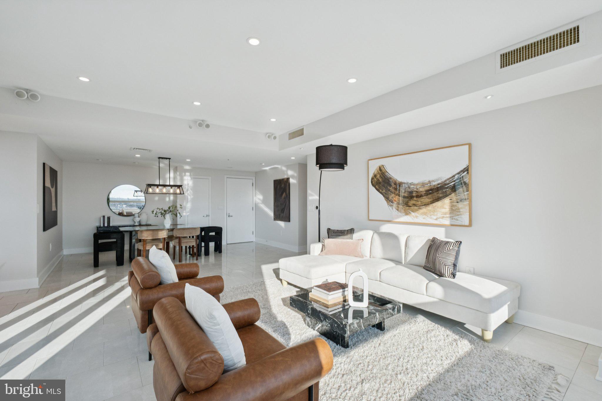 717 South Christopher Columbus Boulevard, Unit 802 Philadelphia, PA 19147 - Photo 4 of 56