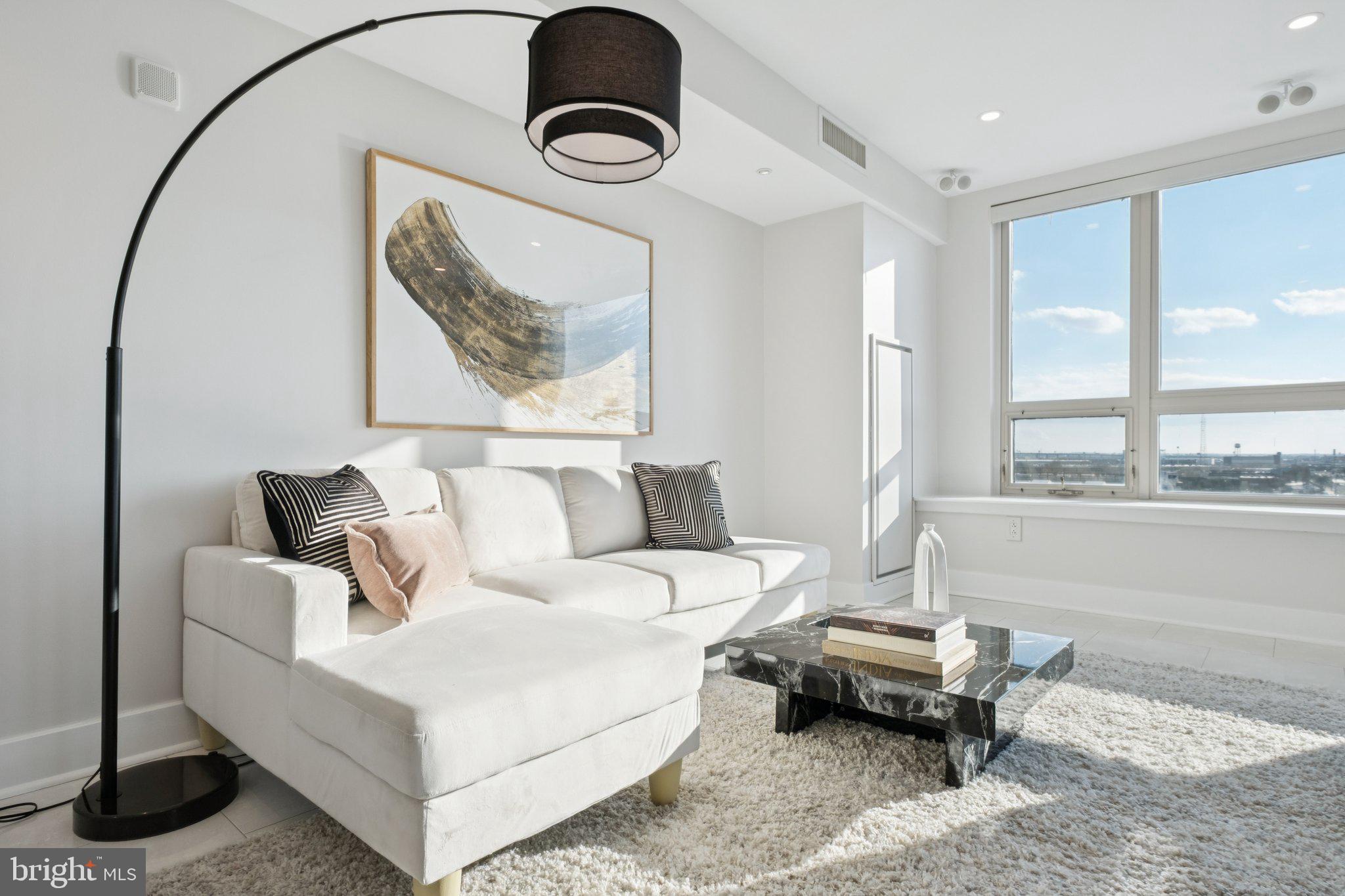 717 South Christopher Columbus Boulevard, Unit 802 Philadelphia, PA 19147 - Photo 10 of 56