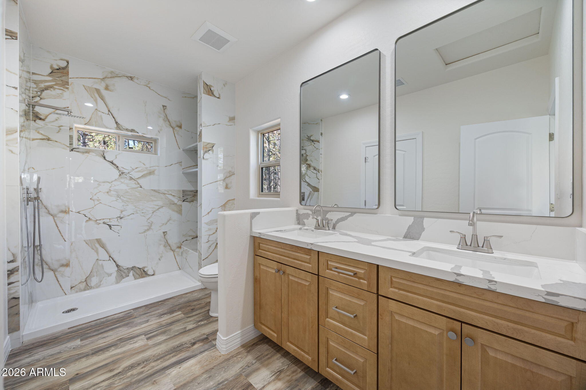 2273 Constellation Circle Overgaard, AZ 85933 - Photo 18 of 35
