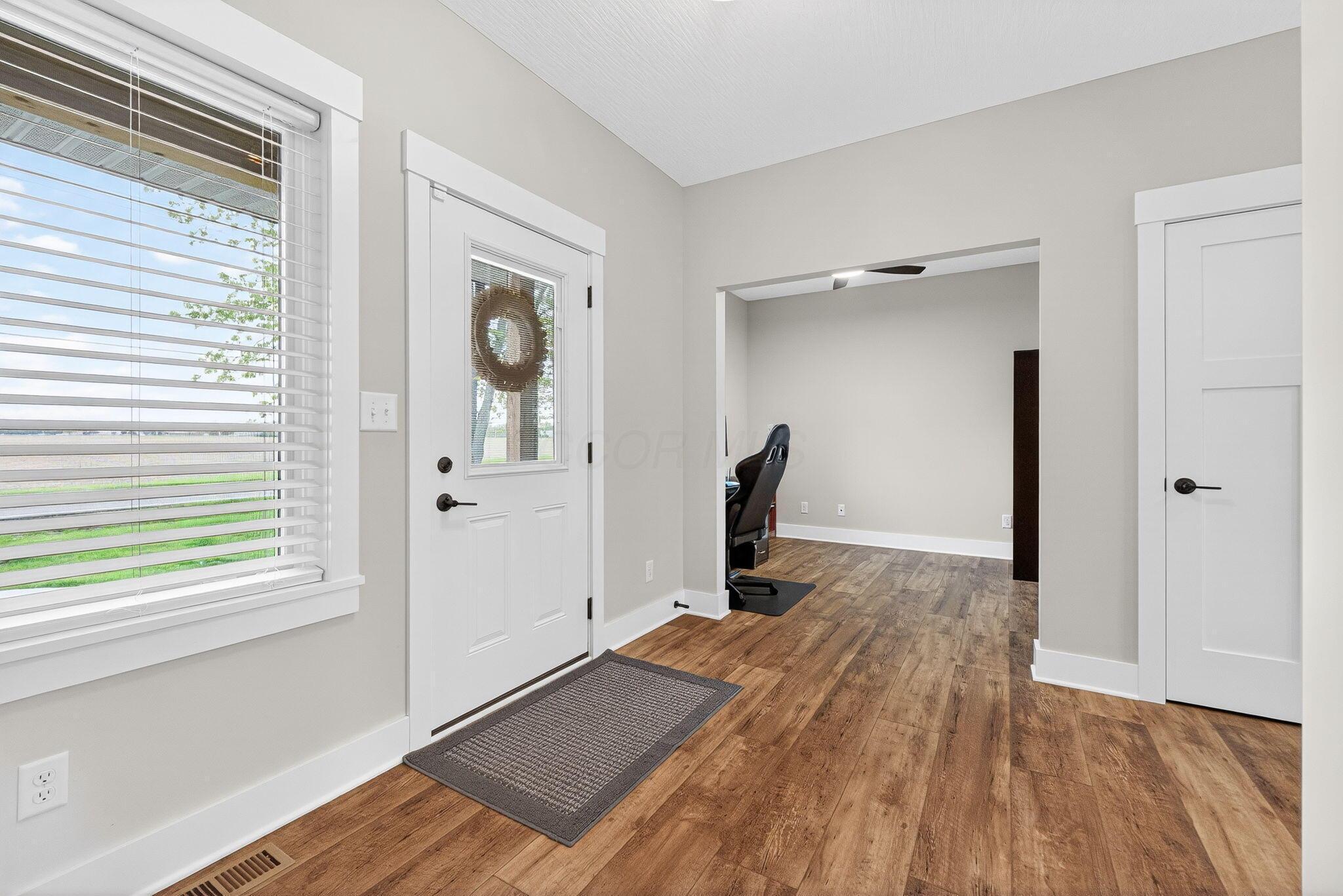 1705 Horseshoe Road Delaware, OH 43015 - Photo 10 of 64 1705 Horseshoe Dr (interior)-3