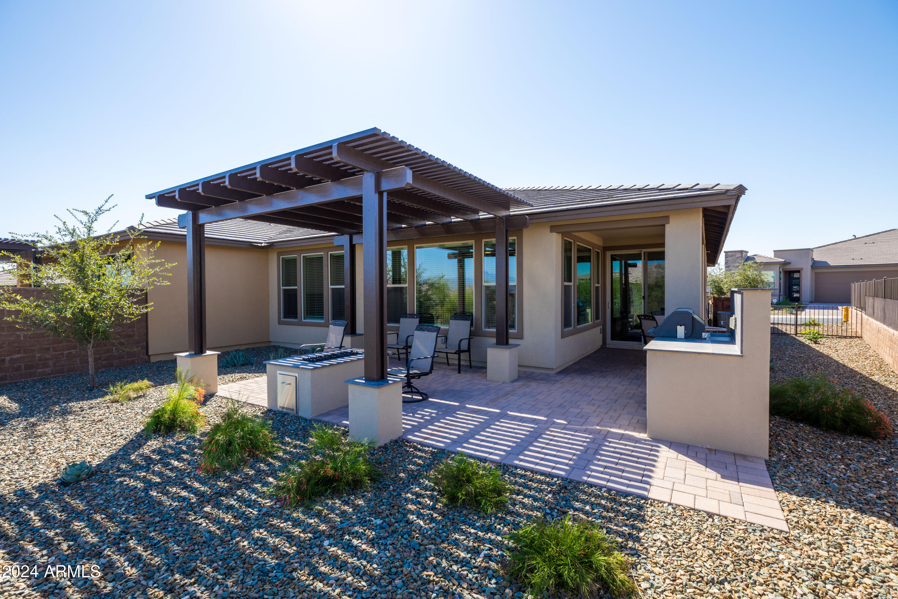 17500 East Cindercone Road Rio Verde, AZ 85263 - Photo 5 of 47 Pergula Covered Patio