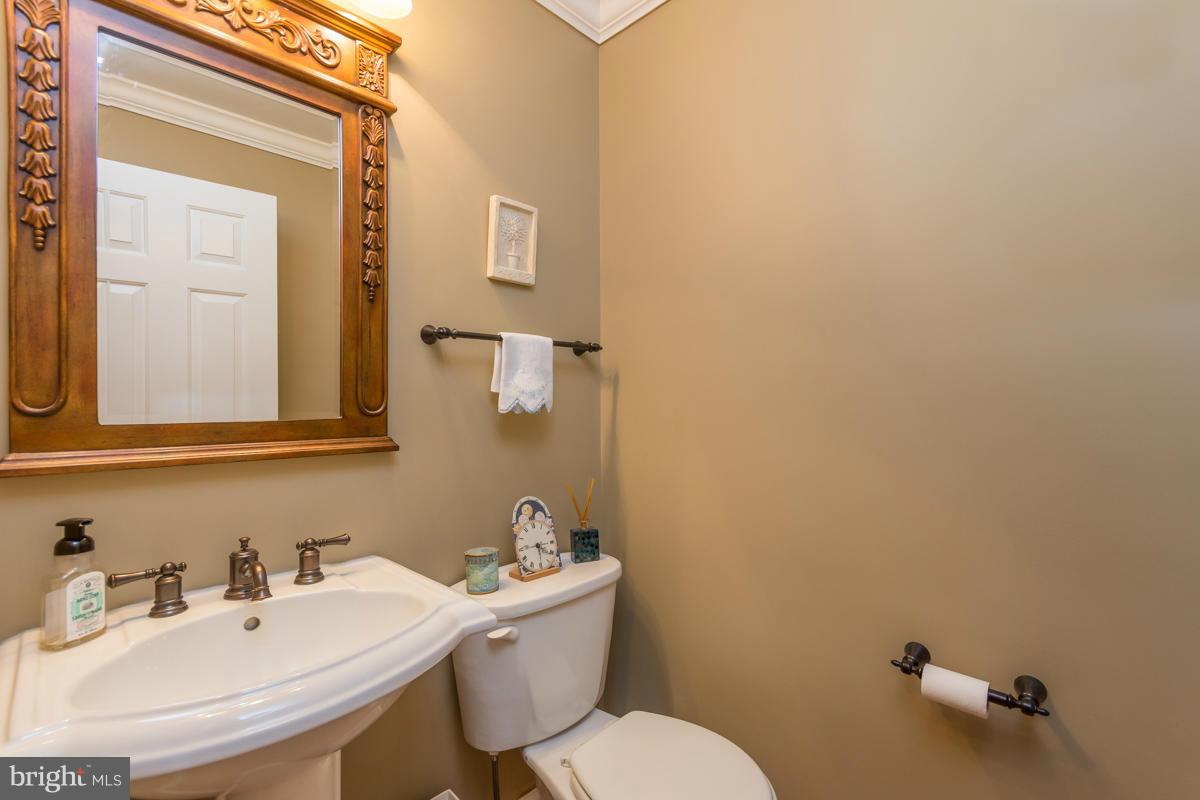 3103 Northwind Road Baltimore, MD 21234 - Photo 12 of 30 Bath