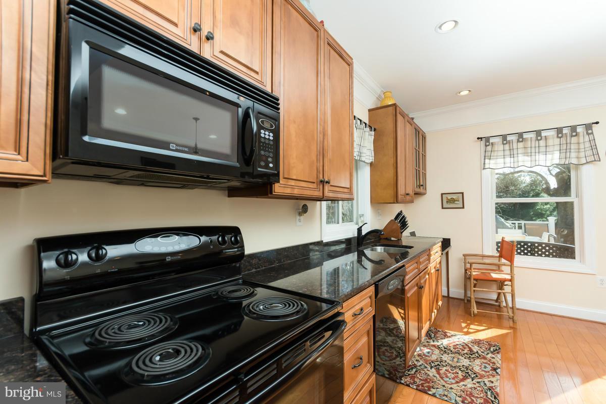 3103 Northwind Road Baltimore, MD 21234 - Photo 7 of 30 Kitchen