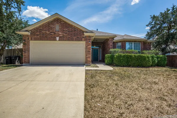 $2,100 | 8726 Redwood Bend, Helotes, TX 78023