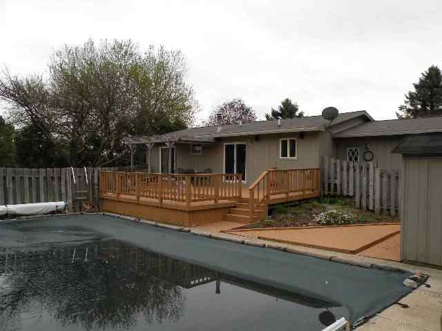 2480 West Hibbard Road Owosso, MI 48867 - Photo 10 of 13 31099506-9.JPG