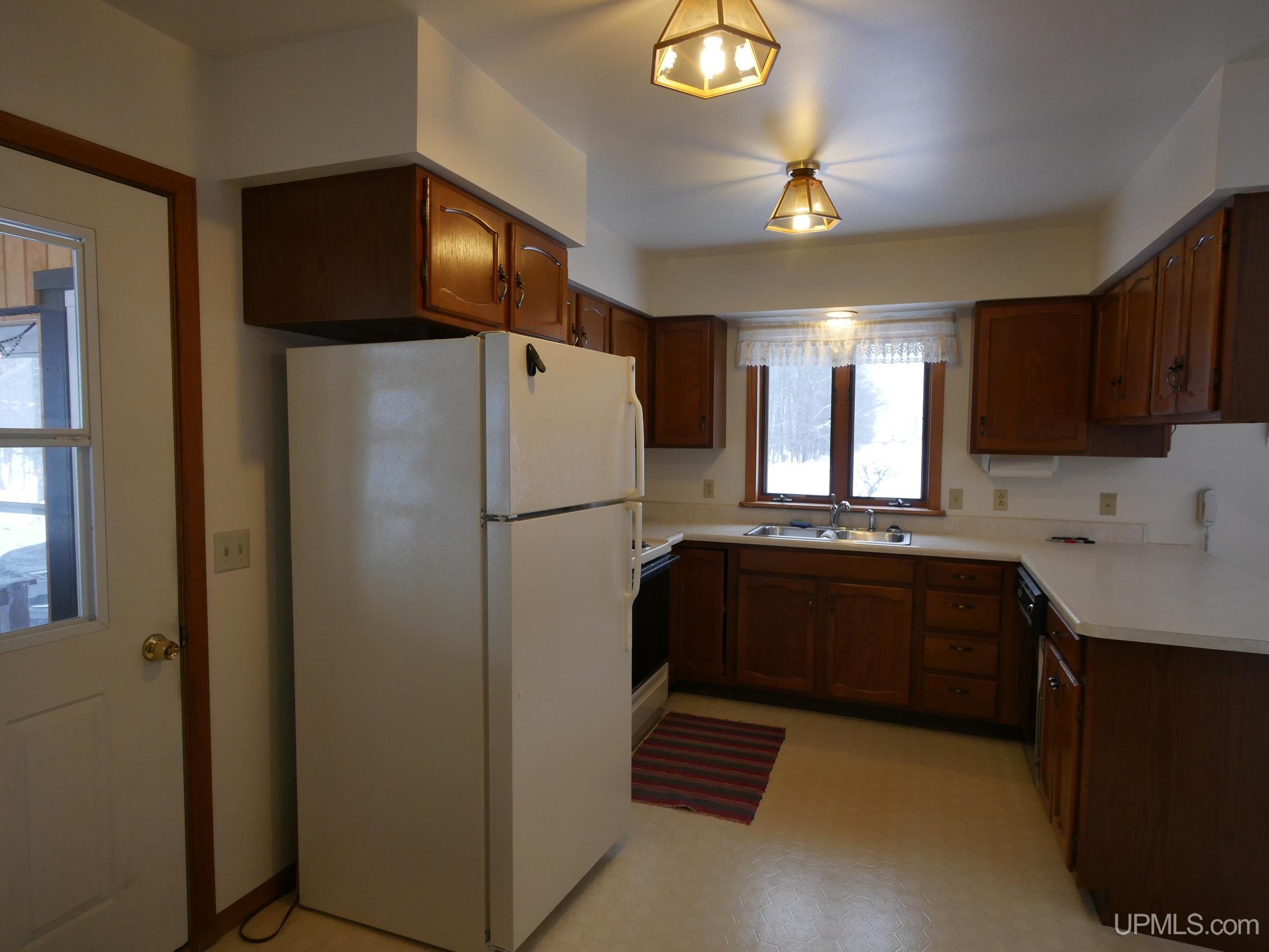 37358 Tapiola Road Chassell, MI 49916 - Photo 9 of 86 Gallery Image 9