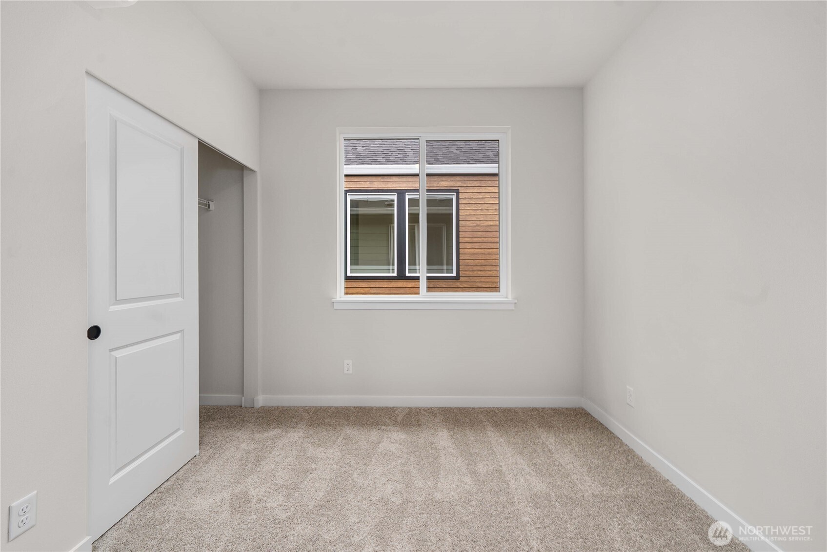 4033 Aberdeen Way Northeast Renton, WA 98056 - Photo 20 of 34
