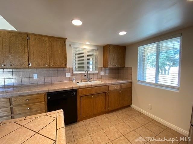 21236 Jeffery Road Tehachapi, CA 93561 - Photo 7 of 34 Gallery Image 7