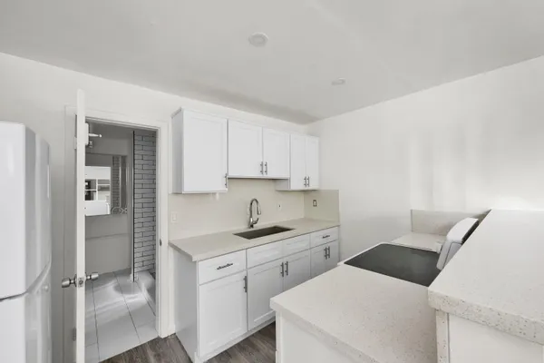 $1,795 | 132 East Central Boulevard, Unit 2, Lantana, FL 33462