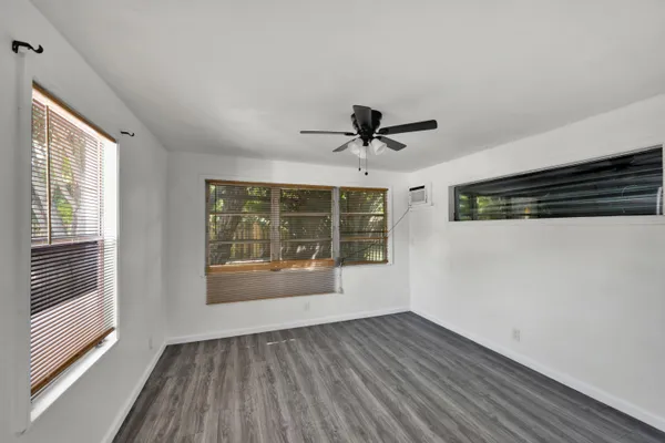 $1,795 | 132 East Central Boulevard, Unit 2, Lantana, FL 33462