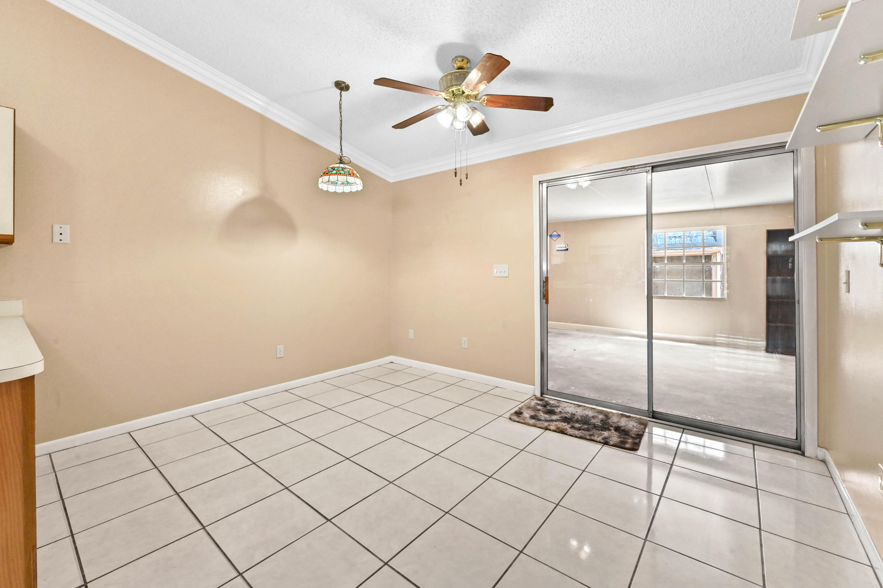 7898 Ridgewood Drive Lake Worth, FL 33467 - Photo 15 of 26 18 Dining room 01