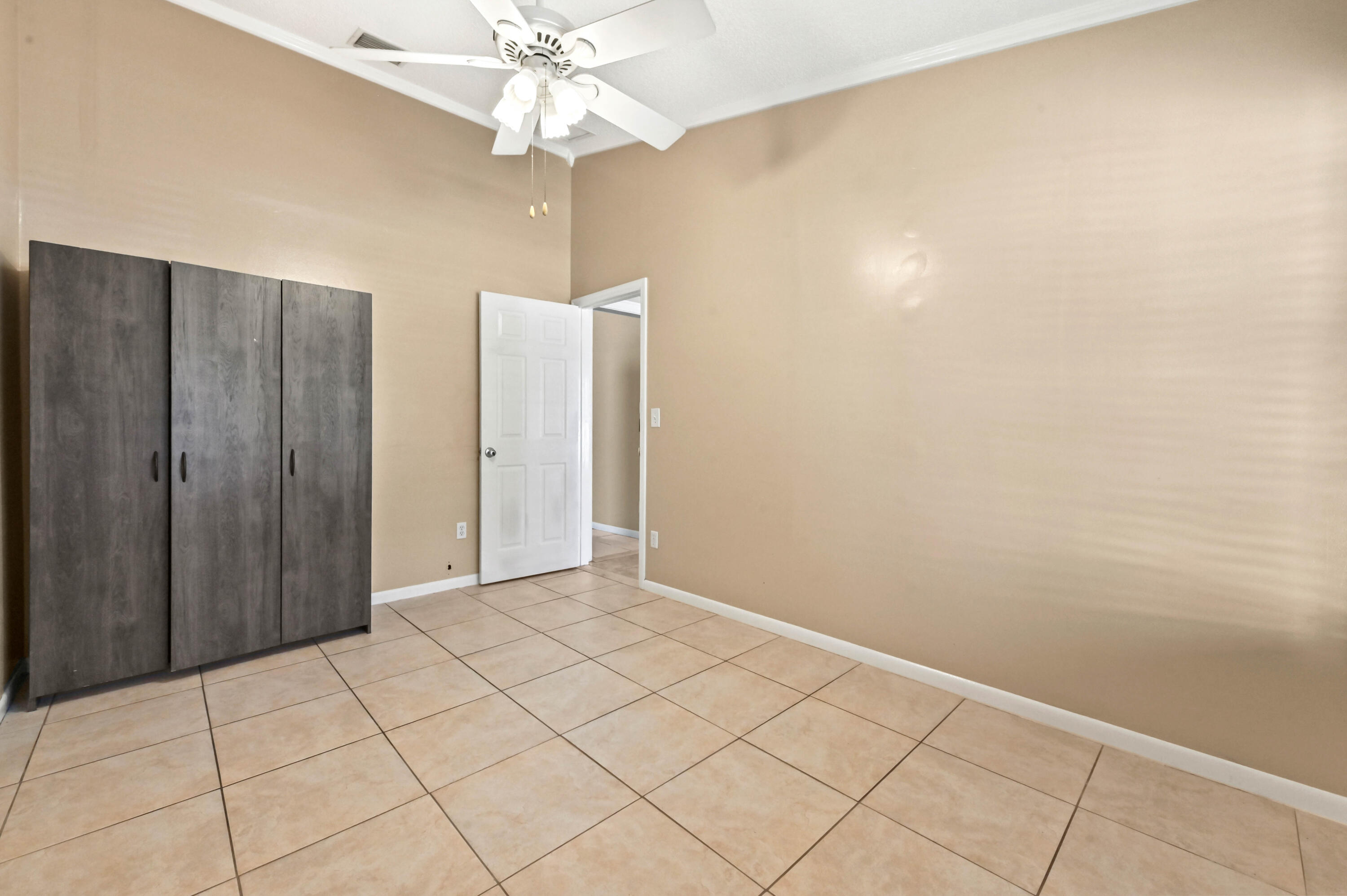 7898 Ridgewood Drive Lake Worth, FL 33467 - Photo 20 of 26 23 Bedroom 02
