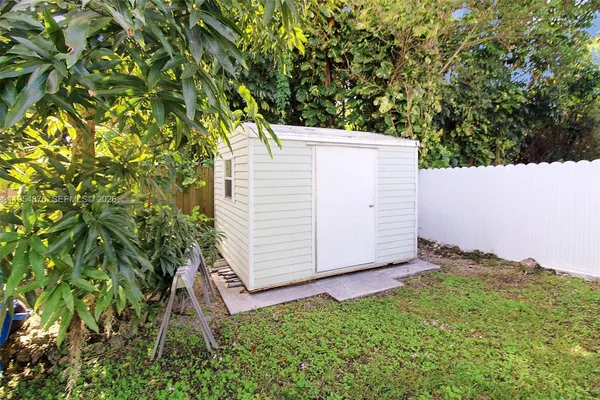 $549,000 | 11942 Southwest 210th Street, Miami, FL 33177