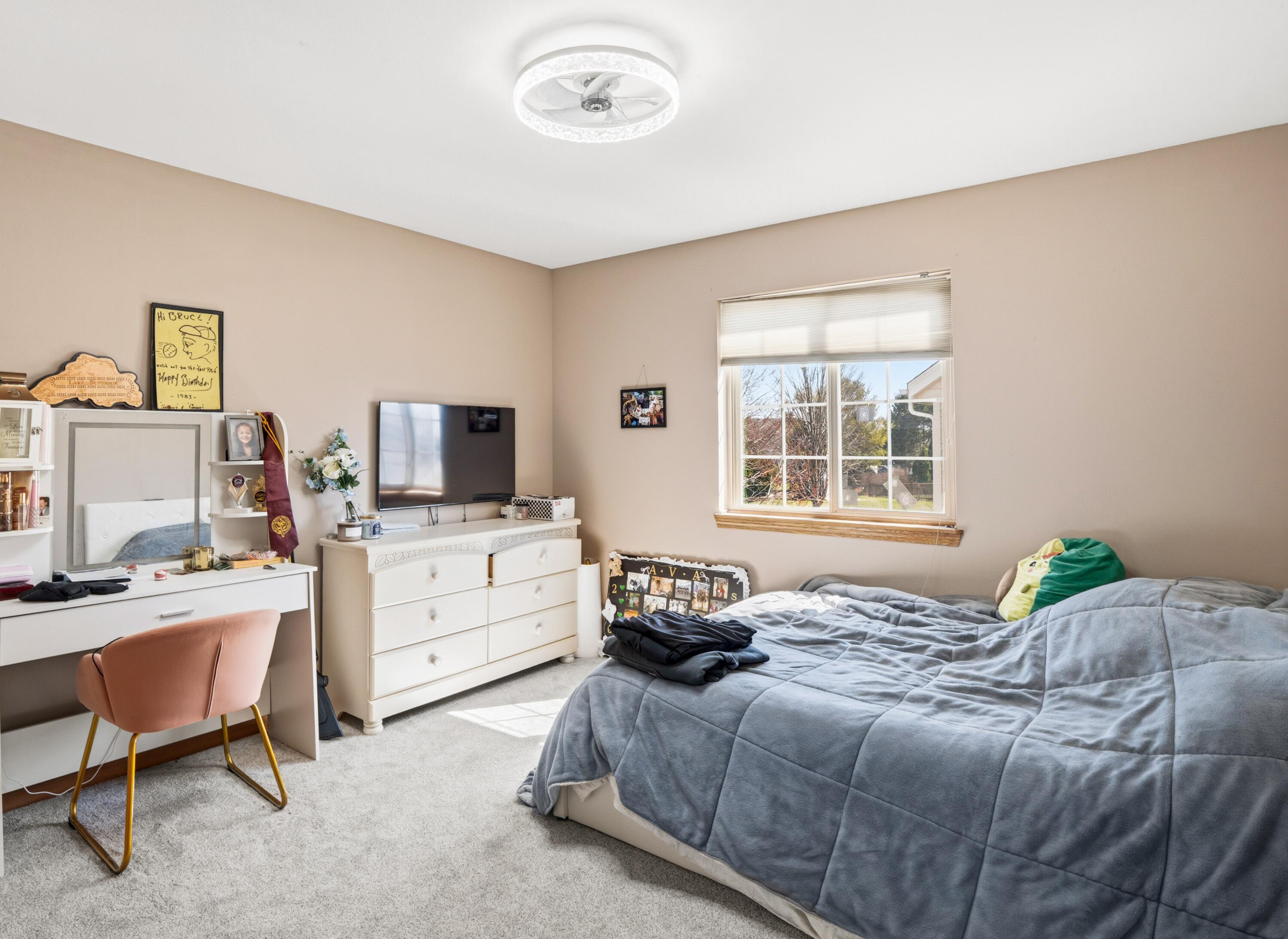 3533 Rivers Crossing Drive Waukesha, WI 53189 - Photo 15 of 27 Second Bed Up New Carpet Fresh Paint