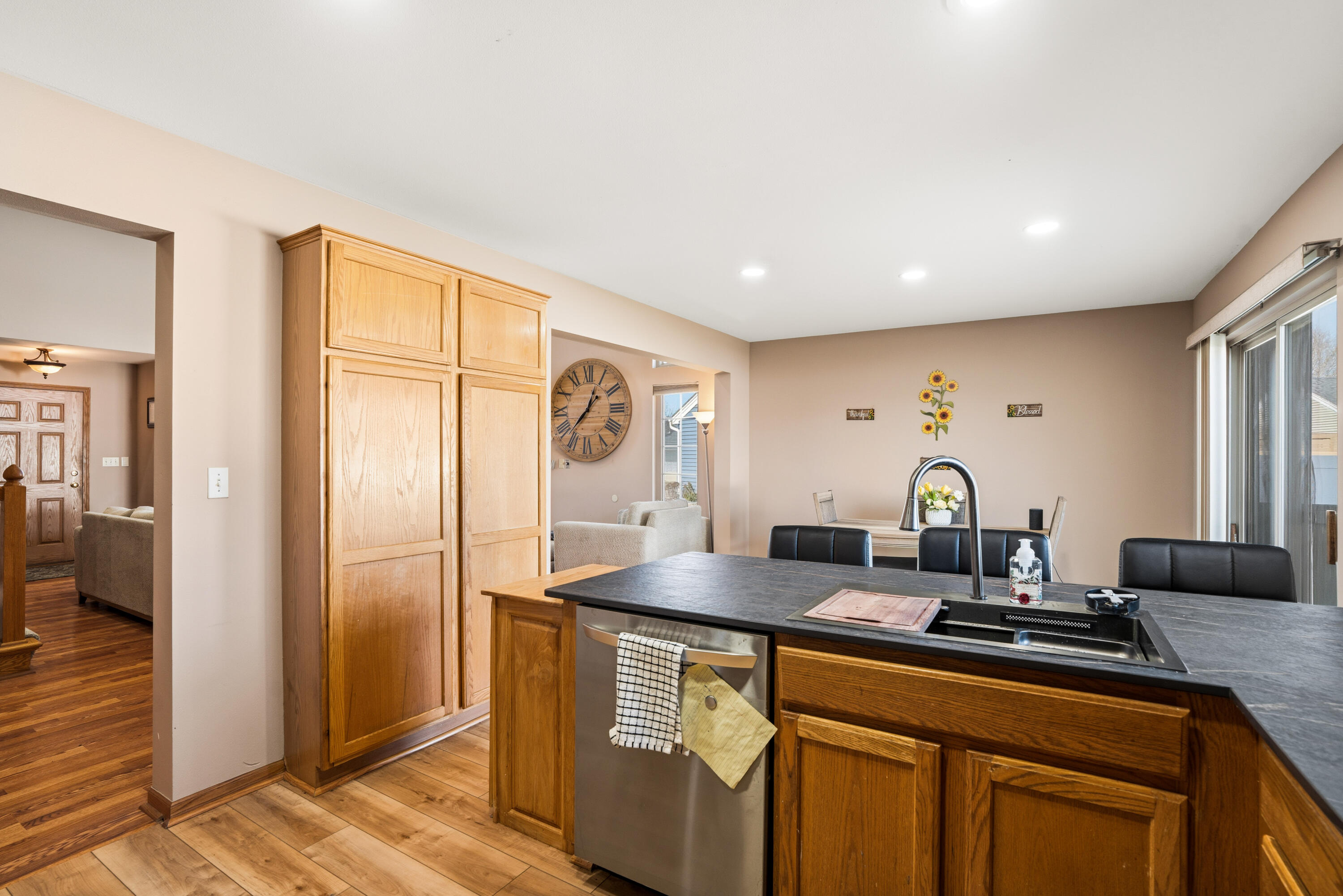 3533 Rivers Crossing Drive Waukesha, WI 53189 - Photo 10 of 27 New Countertops