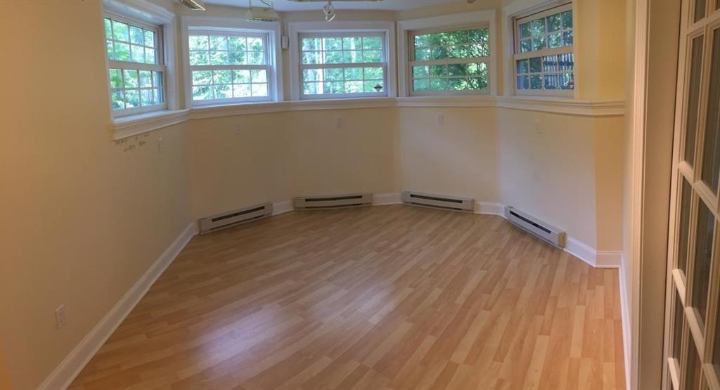 137 Gray Road North Yarmouth, ME 04097 - Photo 15 of 23 Photo