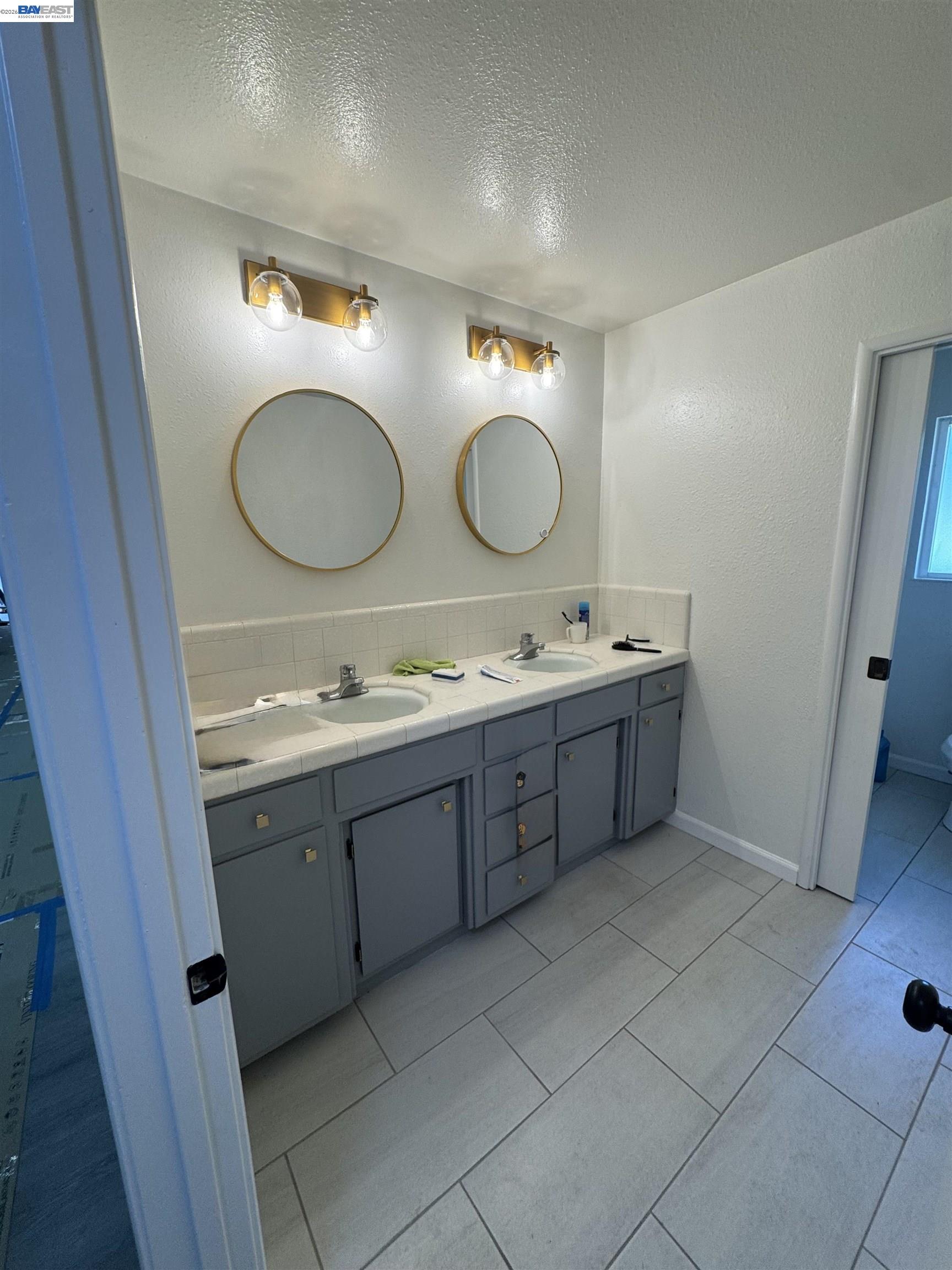 705 West Rumble Road Modesto, CA 95350 - Photo 8 of 17