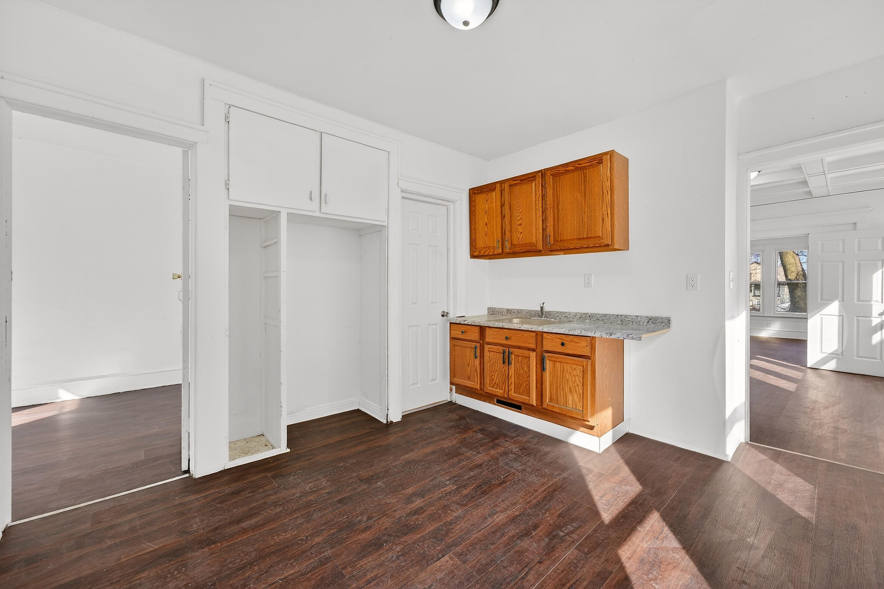 741 South 21st Street, Unit 743 Milwaukee, WI 53204 - Photo 31 of 41 031_DH109154