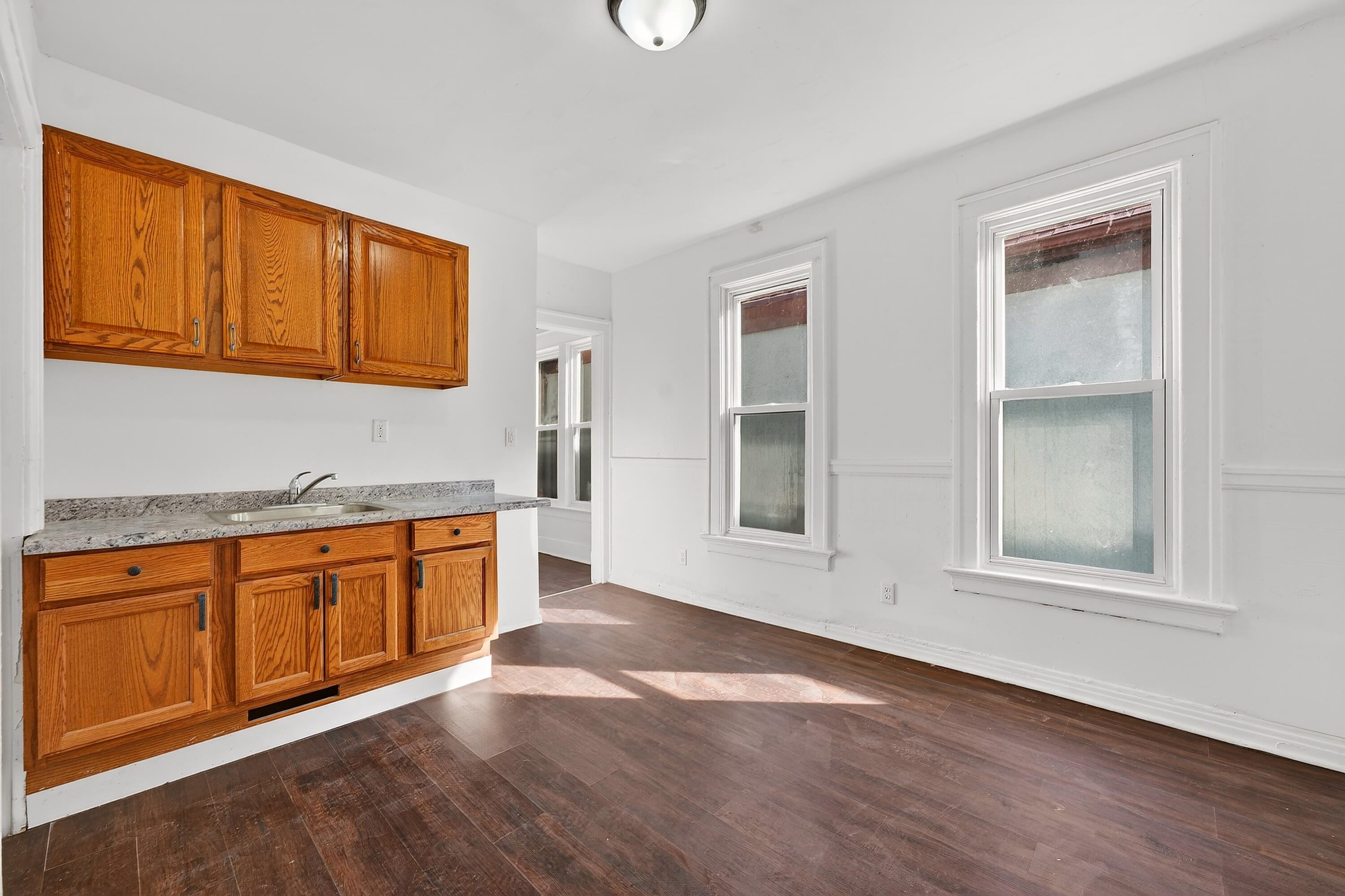 741 South 21st Street, Unit 743 Milwaukee, WI 53204 - Photo 33 of 41 033_DH109162