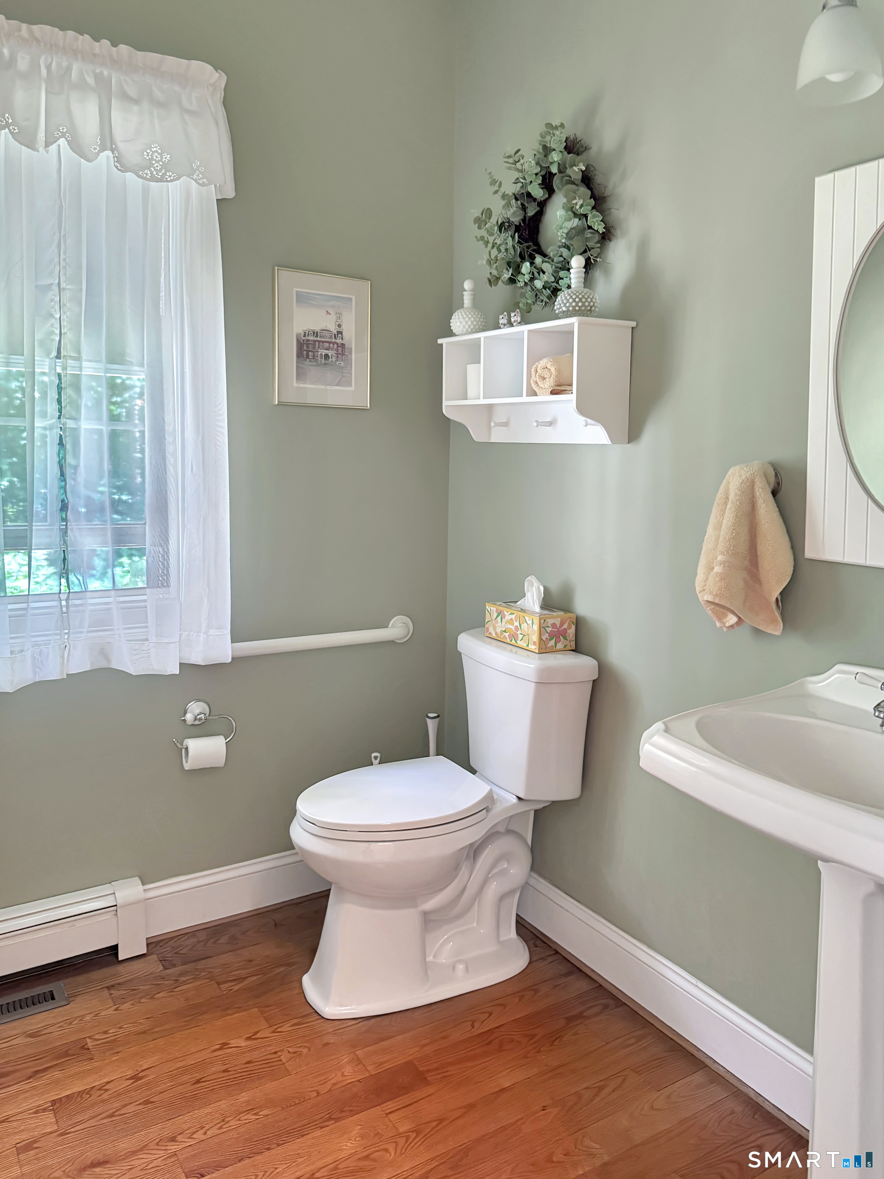 302 Jagger Lane Hebron, CT 06248 - Photo 19 of 40 Half bath main floor