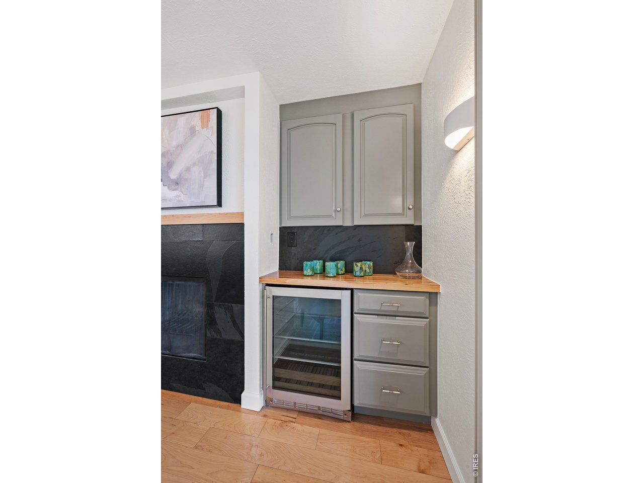 3363 Oneal Parkway, Unit 35 Boulder, CO 80301 - Photo 15 of 44 Added Bar and Beverage Center