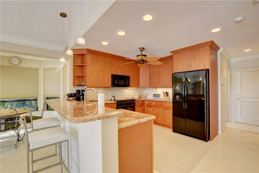 10947 Boca Woods Lane Boca Raton, FL 33428 - Photo 18 of 35 Photo 18