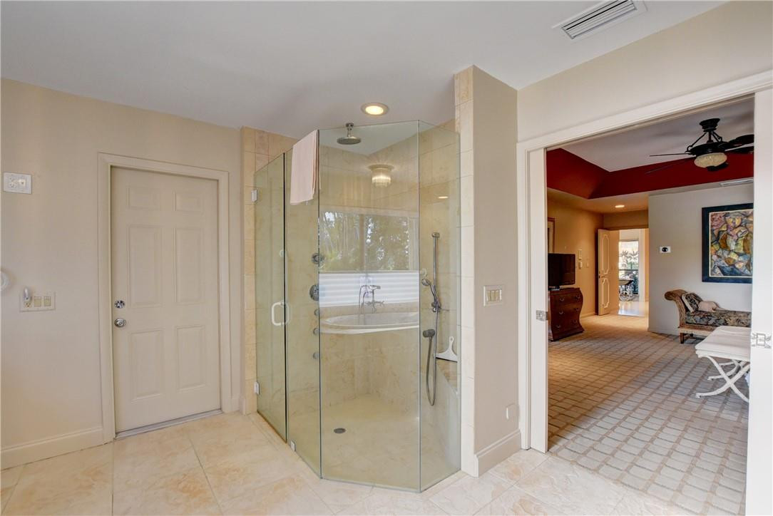 10947 Boca Woods Lane Boca Raton, FL 33428 - Photo 23 of 35 Photo 23