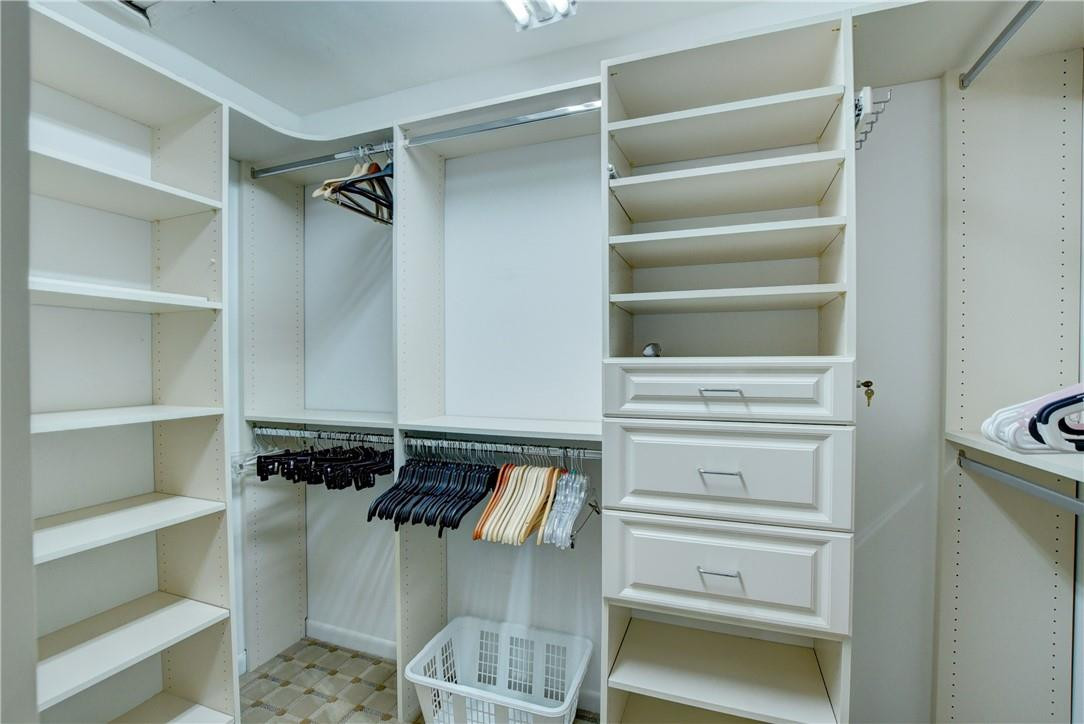 10947 Boca Woods Lane Boca Raton, FL 33428 - Photo 24 of 35 Photo 24