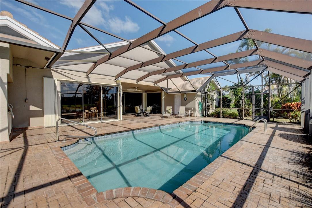 10947 Boca Woods Lane Boca Raton, FL 33428 - Photo 8 of 35 Photo 8