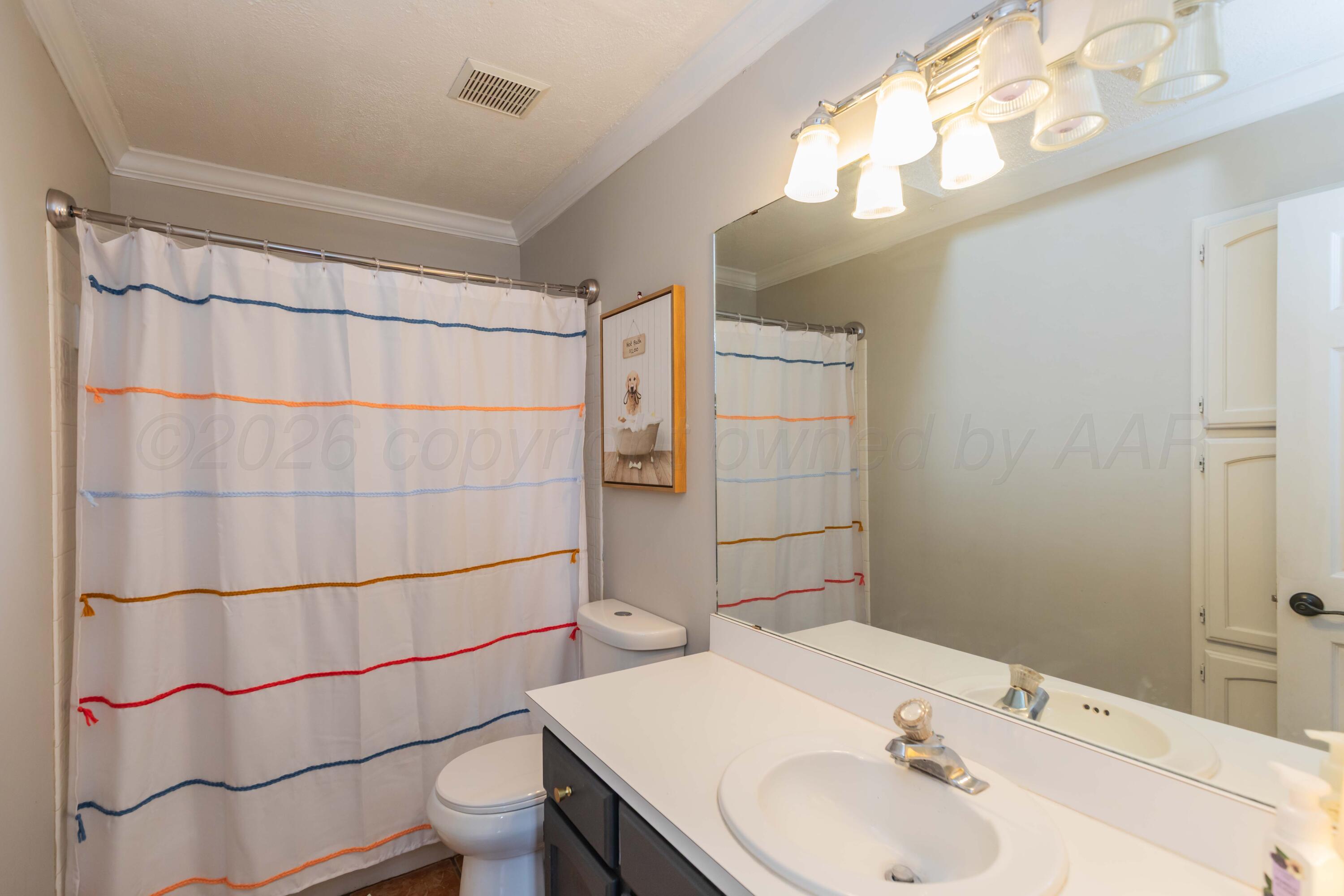 3422 Reeder Drive Amarillo, TX 79119 - Photo 29 of 41 BATHROOM 2 VIEW 1