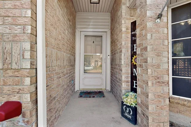 $320,000 | 8713 Pheasant Run Drive, Rowlett, TX 75089