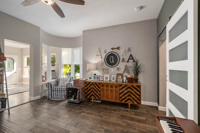 $306,000 | 305 5th Street, Manistee, MI 49660