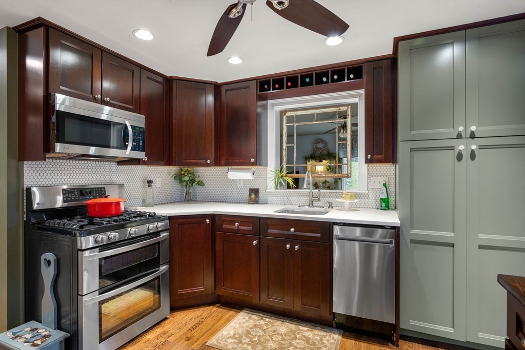 20 Bernard Road Woburn, MA 01801 - Photo 9 of 26 Gallery Image 9