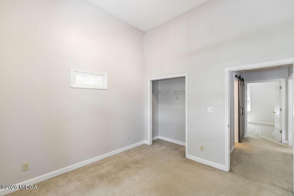 127 Ridge Crest Drive Macon, GA 31210 - Photo 27 of 38 127 Ridge Crest Dr 34
