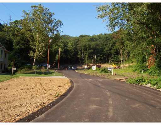 Lot #3 Cliffview Road Pittsburgh, PA 15212 - Photo 6 of 8 Exterior Front. Cul-de-Sac Approach