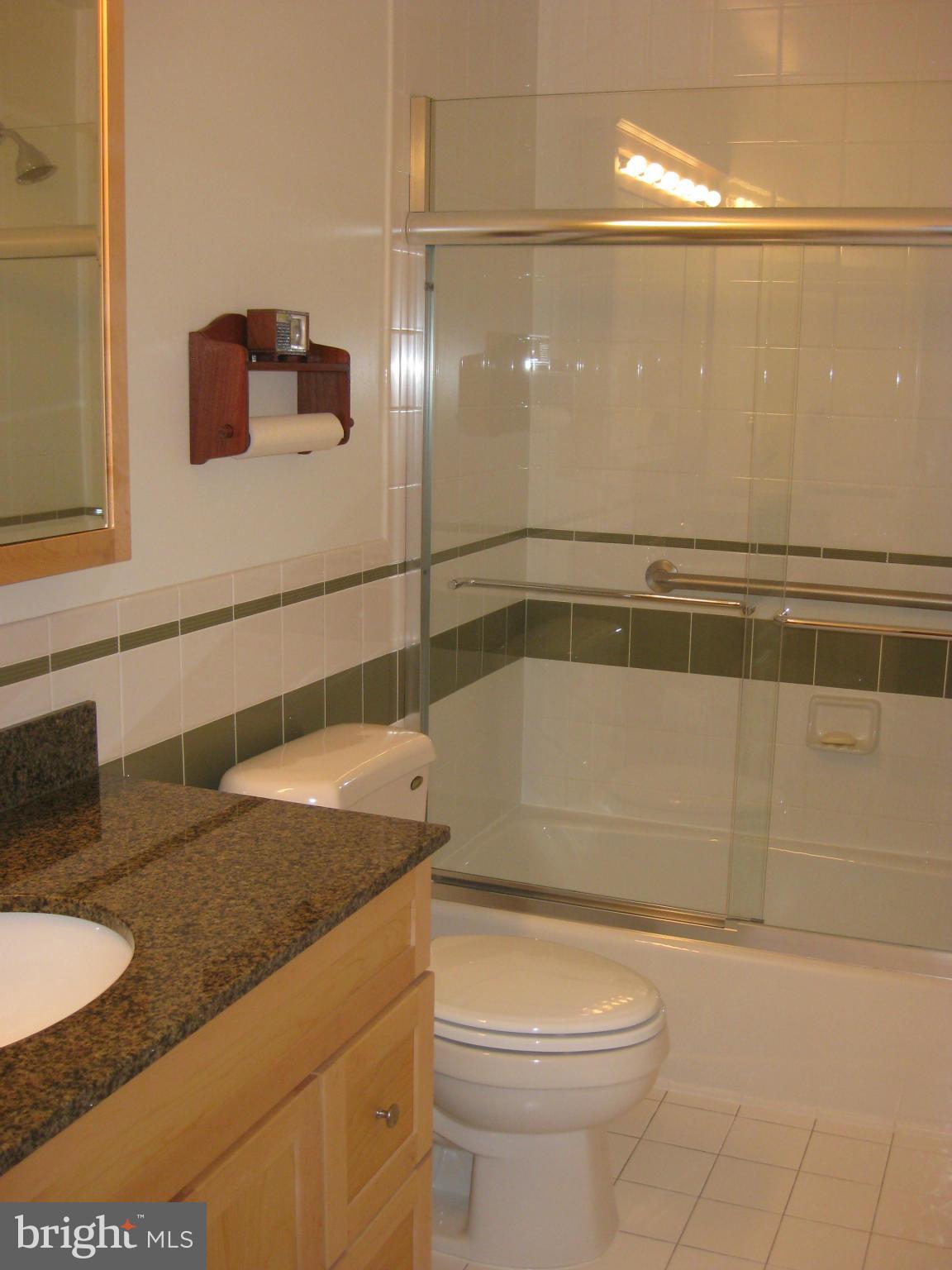 216 Solway Road Lutherville-Timonium, MD 21093 - Photo 15 of 22 Bath